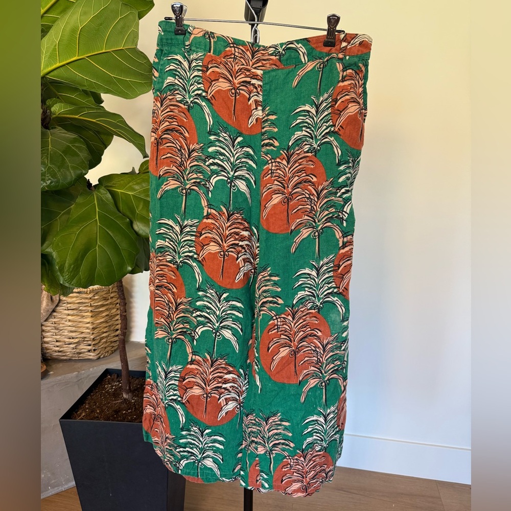 Nicole Miller Cropped Green and Rust Palm-Print Linen Pants Size Large